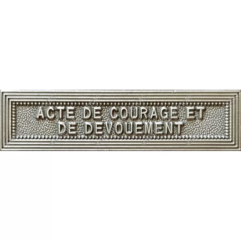 Agrafe ACTE DE COURAGE ET DE DEVOUEMENT classe Argent ordonnance - 210349 - Achetez votre Agrafe ACTE DE COURAGE ET DE DEVOUEMEN