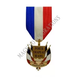 MEDAILLE PORTE-DRAPEAUX 30 ANS ET + - 110834 - Achetez votre MEDAILLE PORTE-DRAPEAUX 30 ANS ET + - Magnino Décorations - Vente d