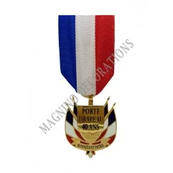 MEDAILLE PORTE-DRAPEAUX 40 ANS ET + - 110835 - Achetez votre MEDAILLE PORTE-DRAPEAUX 40 ANS ET + - Magnino Décorations - Vente d