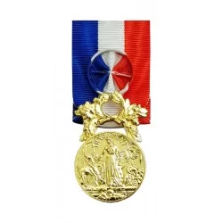 Médaille Acte de Courage et de devouement classe or - 110182 - Achetez votre Médaille Acte de Courage et de devouement classe or