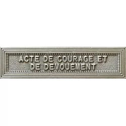 Agrafe ACTE DE COURAGE ET DE DEVOUEMENT classe Argent ordonnance - 210349 - Achetez votre Agrafe ACTE DE COURAGE ET DE DEVOUEMEN