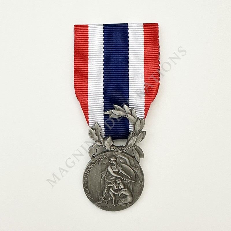 Médaille d’honneur de la Police Nationale Or Médaille d’honneur de la Police Nationale Or