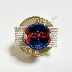 Rosette commandeur Royal Victorian order sur pin's