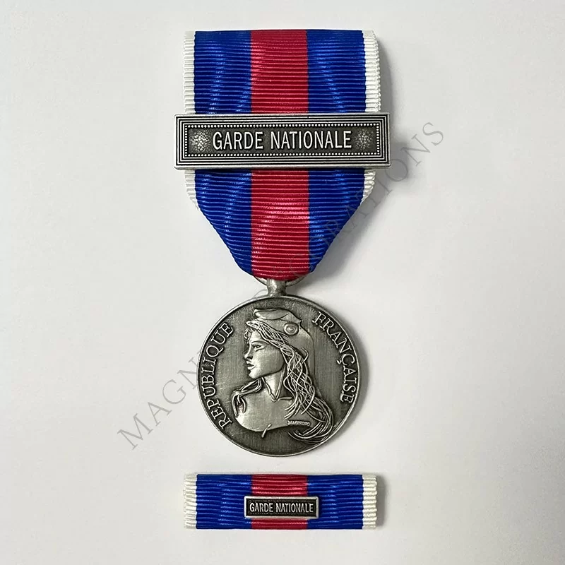 Pack médaille des réservistes volontaires de la défense et de la sécurité intérieure, classe argent, garde nationale