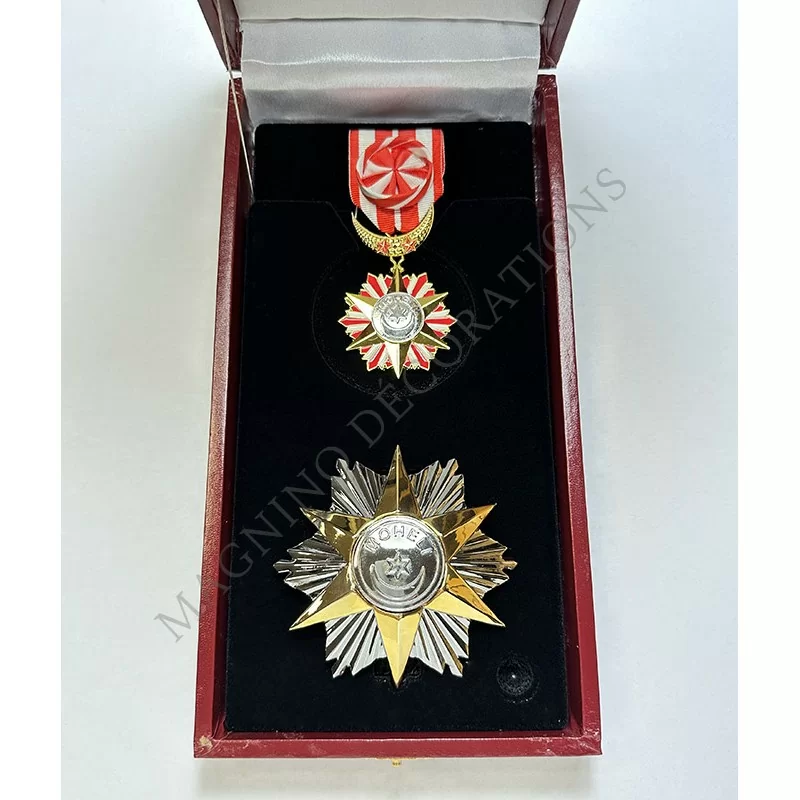 GRAND OFFICIER DE L'ORDRE DE MOHELI