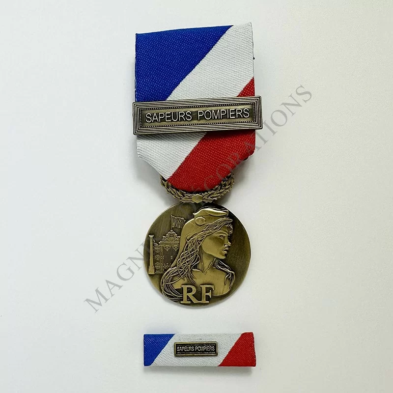 PACK MEDAILLE DE LA SECURITE INTERIEURE SAPEURS POMPIERS CLASSE BRONZE PACK MEDAILLE DE LA SECURITE INTERIEURE SAPEURS POMPIERS CLASSE BRONZE