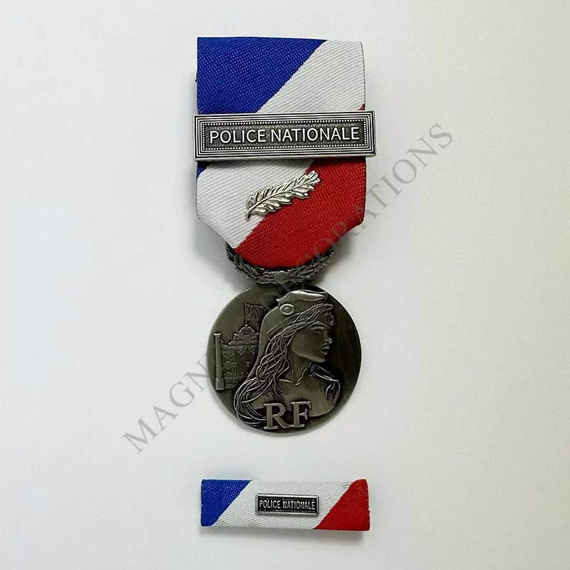 PACK MEDAILLE DE LA SECURITE INTERIEURE POLICE NATIONALE CLASSE ARGENT