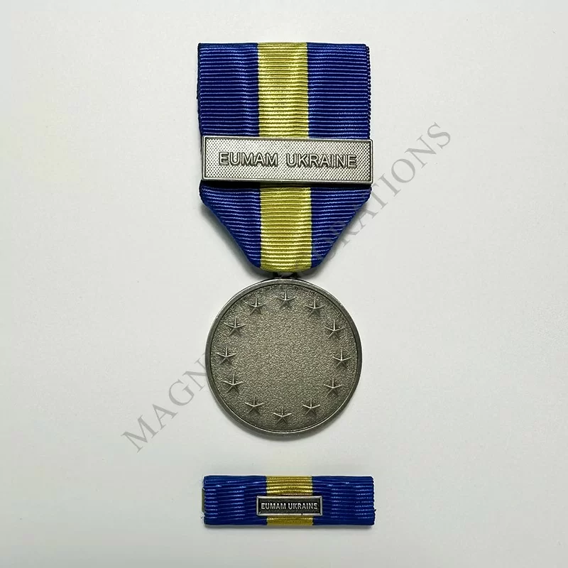 pack EUFOR EUMAM Ukraine avers