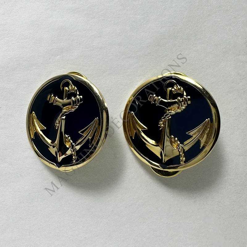 INSIGNES DE COLLET TROUPE DE MARINE