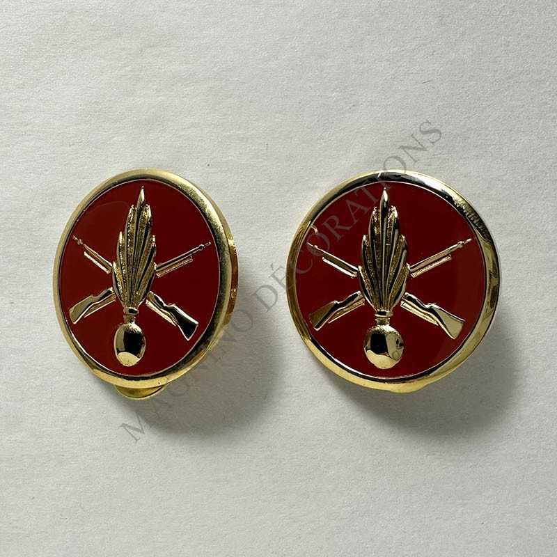 INSIGNES DE COLLET INFANTERIE ZOUAVES