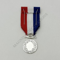 Médaille des affaires étrangères à titre militaire classe argent ordonnance revers