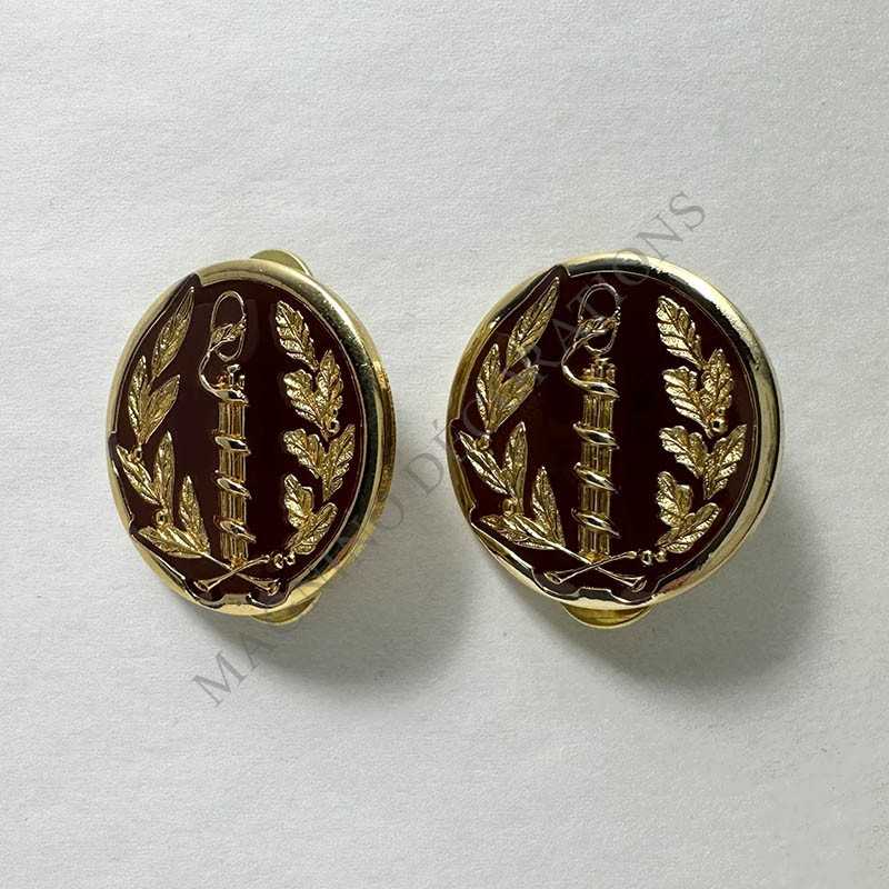INSIGNES DE COLLET SERVICE DE SANTE MEDECIN AVERS