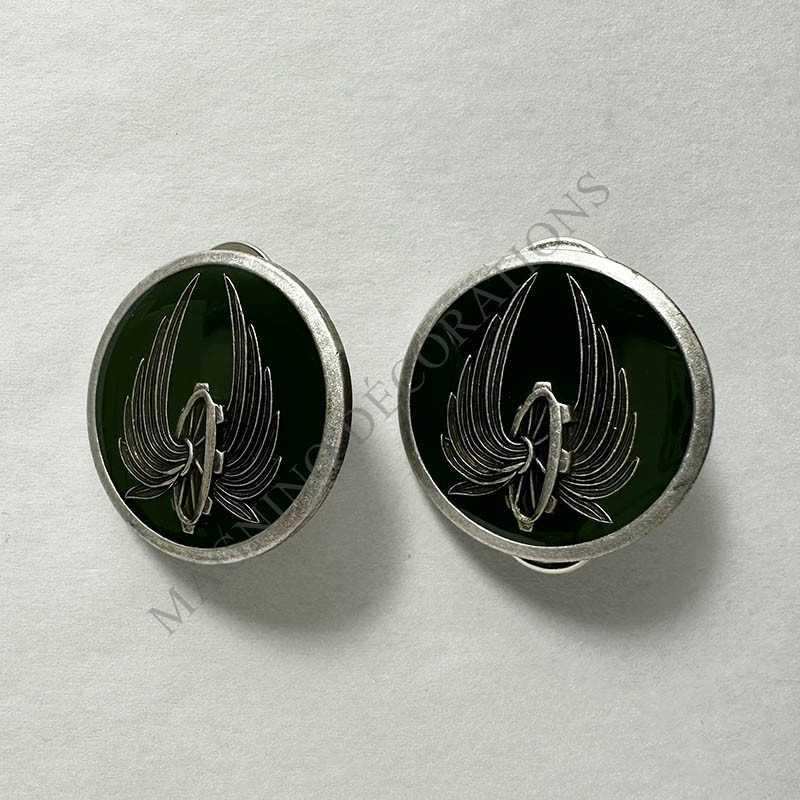 INSIGNES DE COLLET TRAIN AVERS