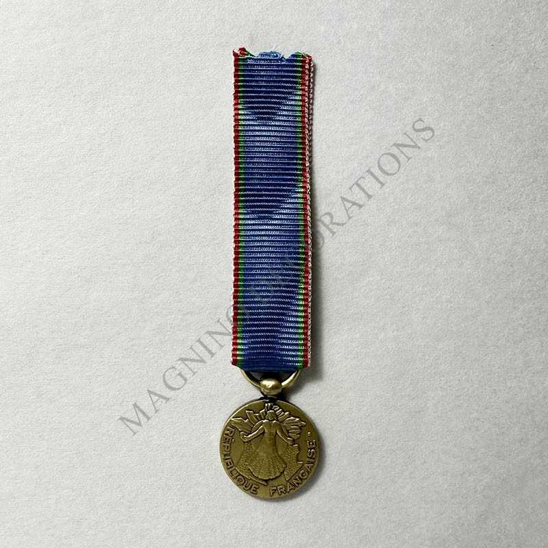 MEDAILLE D'HONNEUR DU TOURISME CLASSE BRONZE REDUCTION AVERS