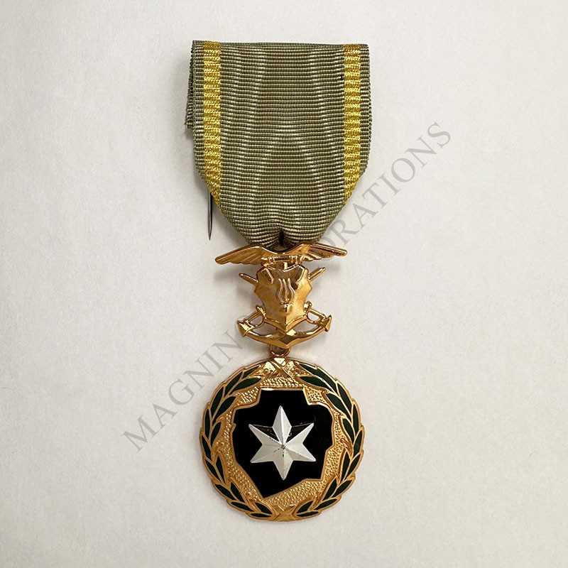 MEDAILLE MILITAIRE DU GABON AVERS