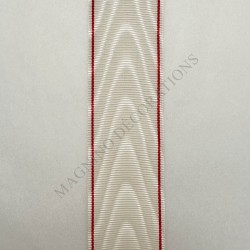 COUPE DE RUBAN DE L'ORDRE DES GRIMALDI DE MONACO 37 MM
